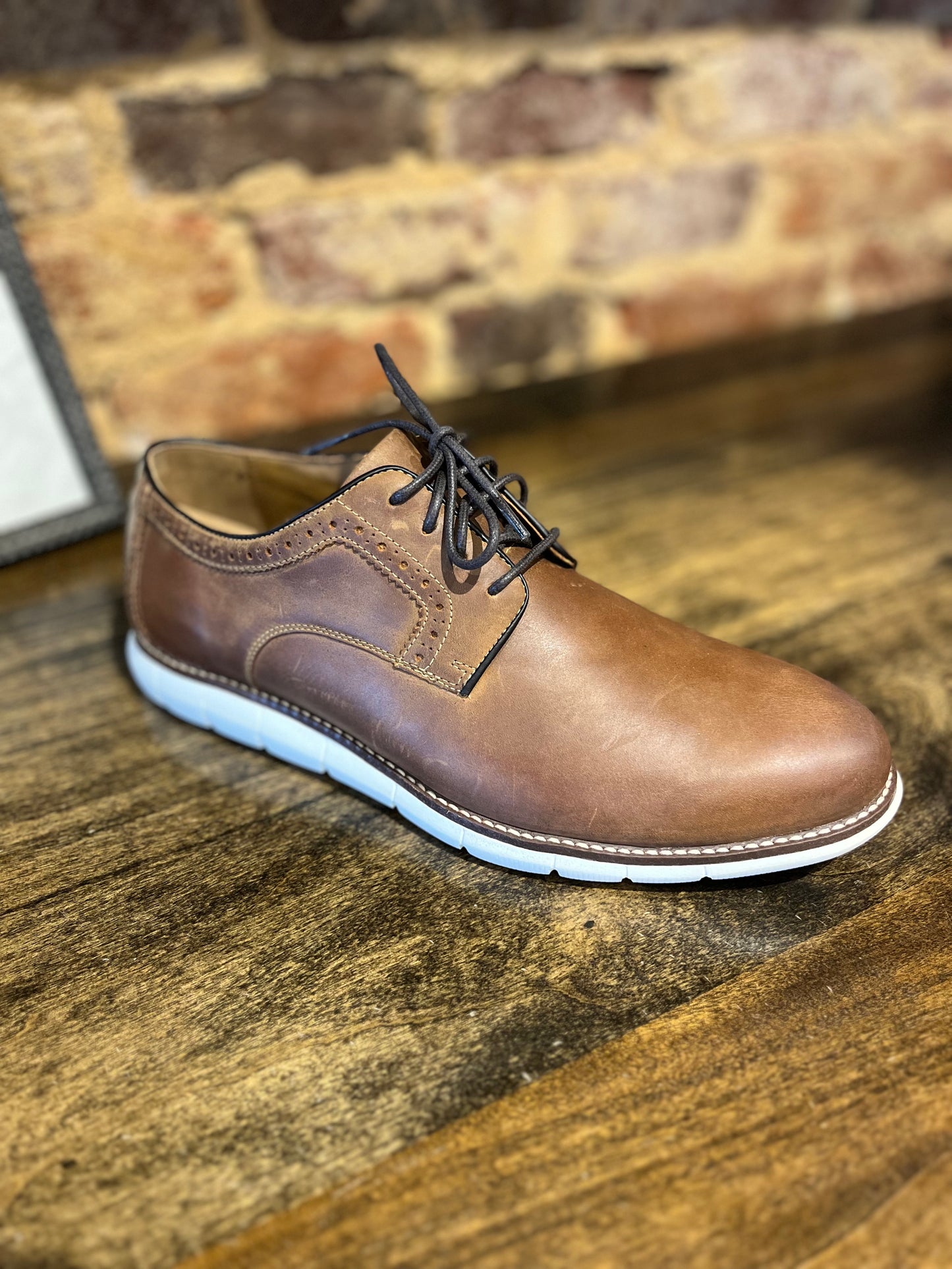 Holden Plain Toe