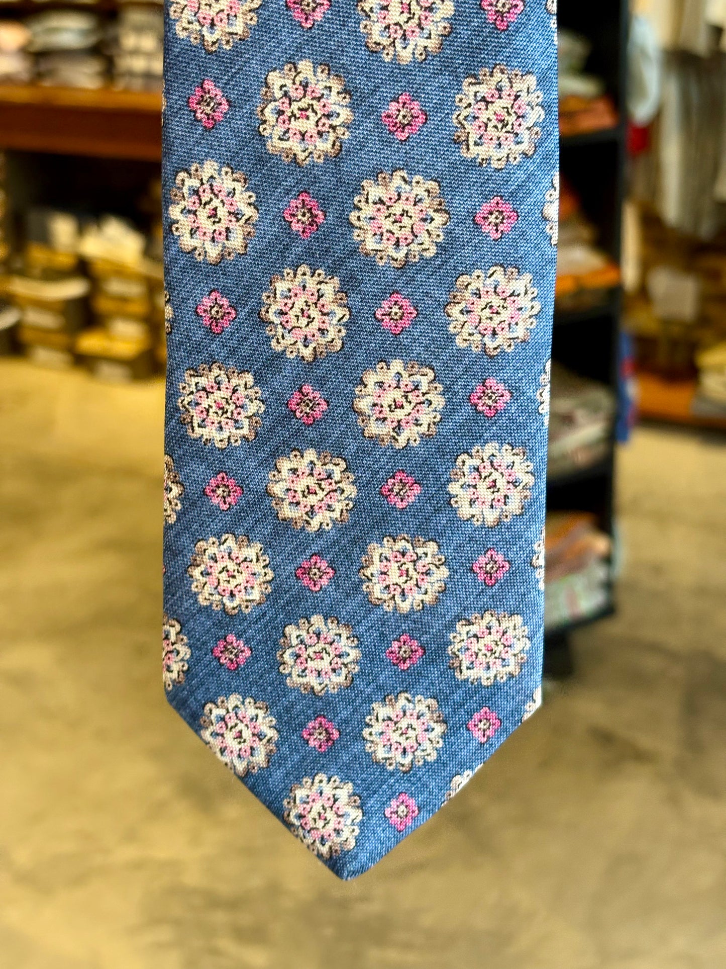 Neck Tie Navy Alfred Medallions