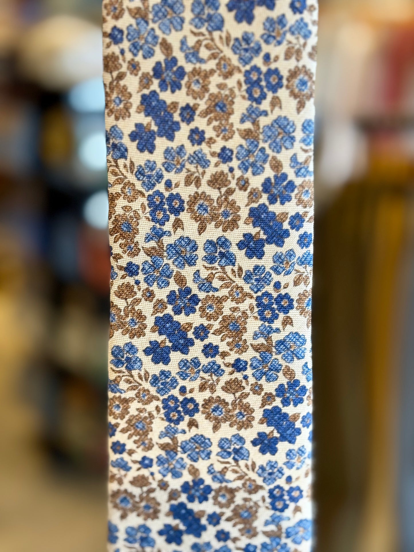 Neck Tie White Alfred loral