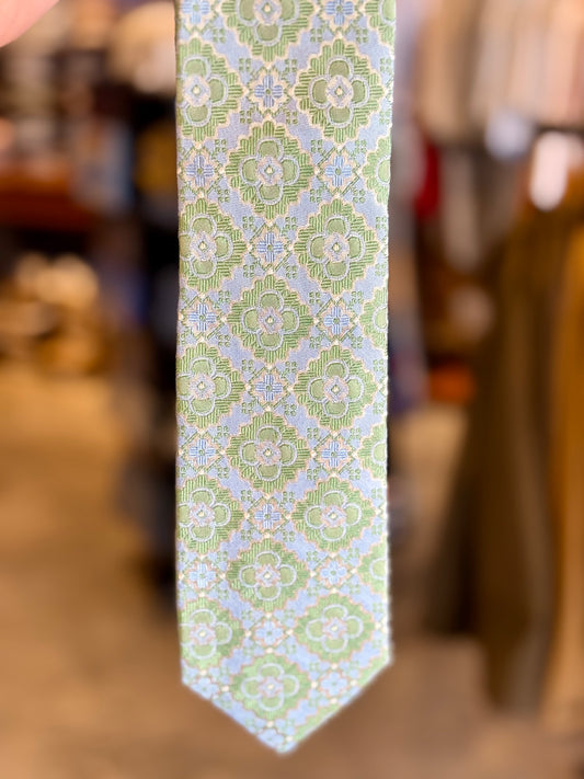 Neck Tie Crnfl/pstl Bannock Medallion