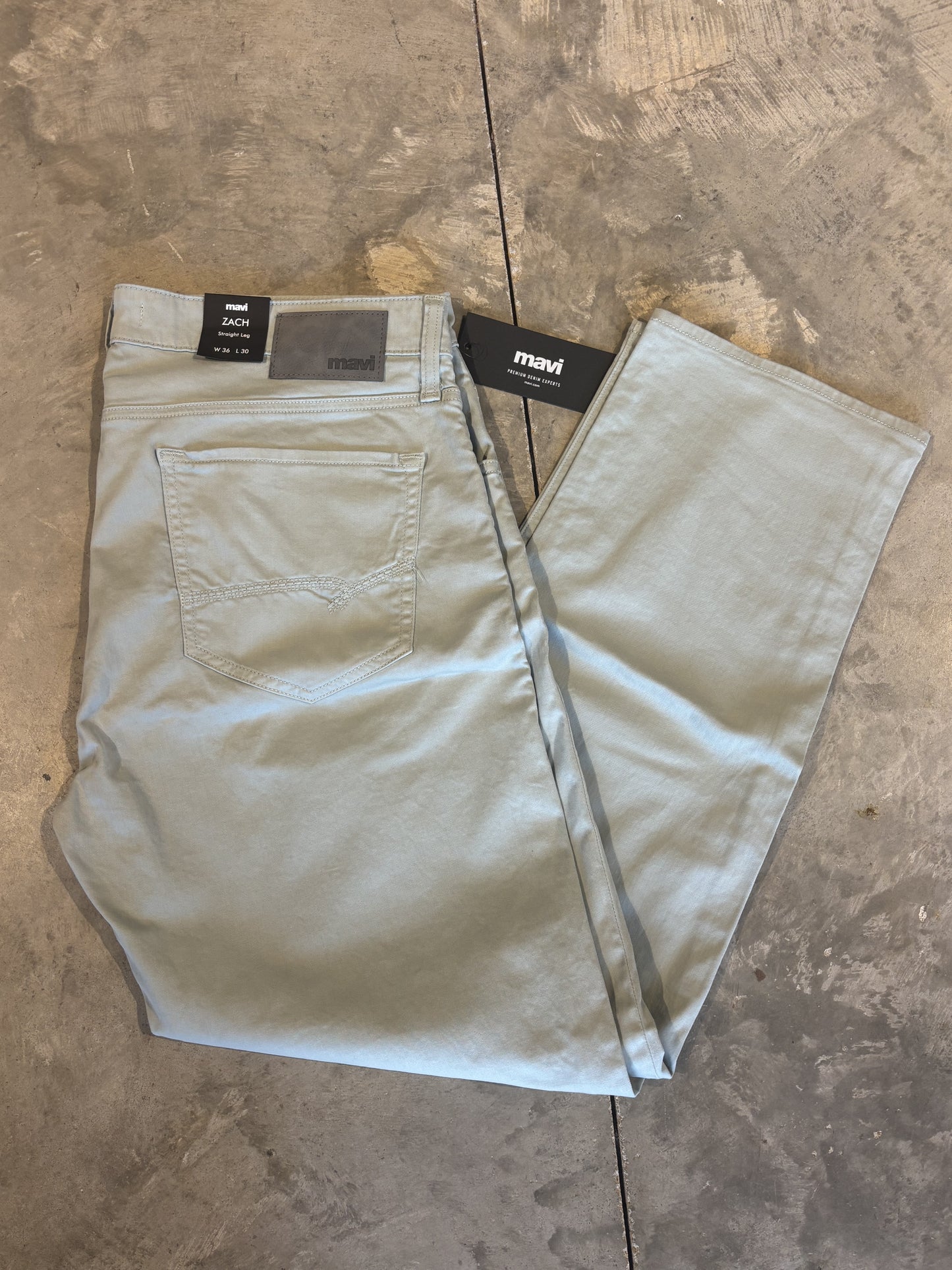 Zach Straight leg Pants- Twill