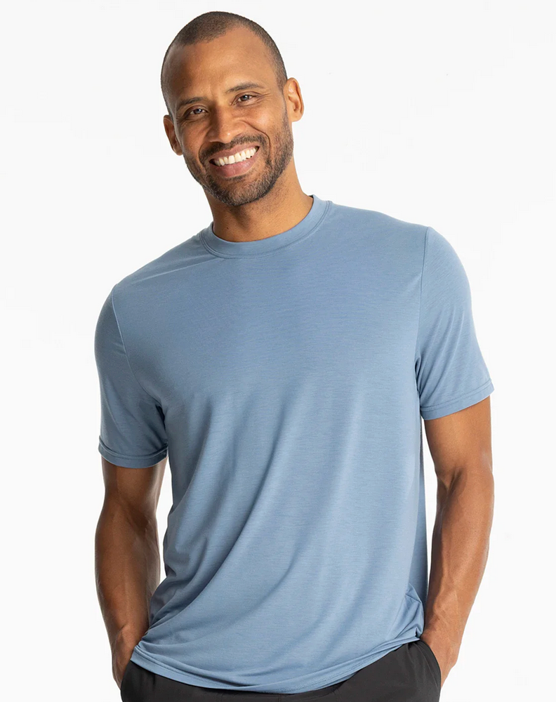 Men's Elevate Lightweight Tee