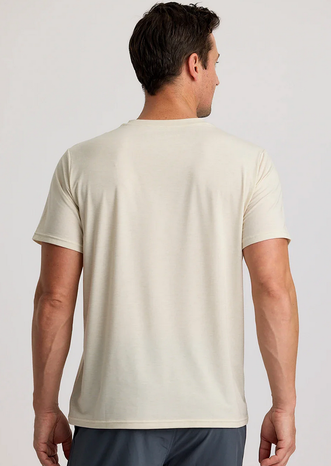 Men's Elevate Lightweight Tee