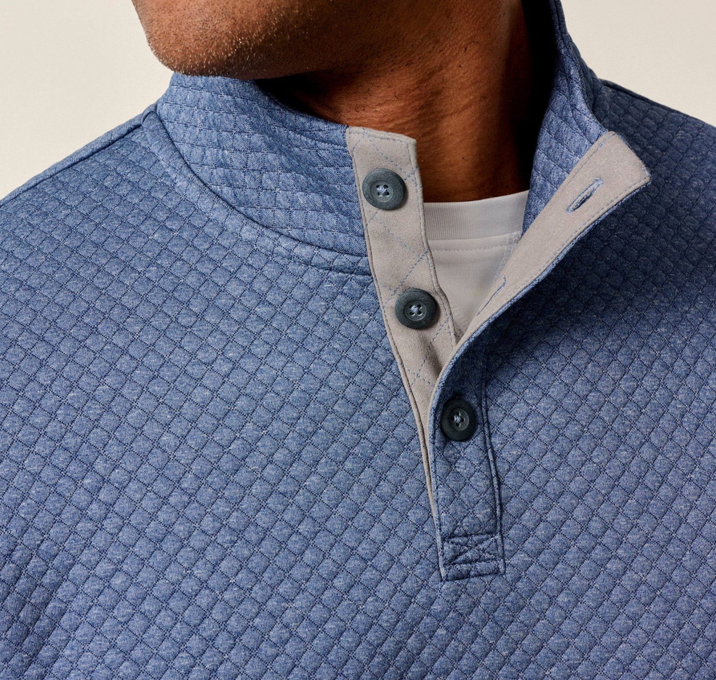 Rockwells Diamond-Quilted Henley Pullover