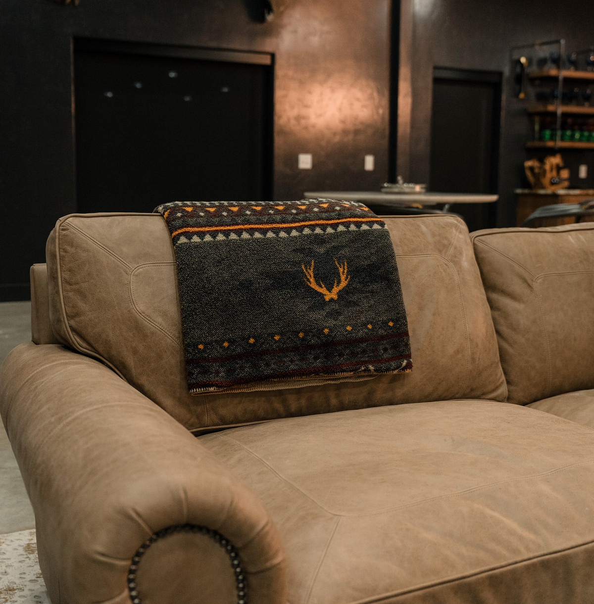 Sherpa Blanket Whitetail Aztec